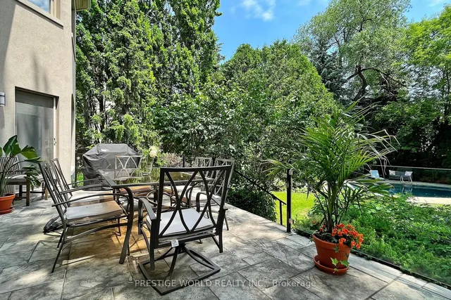 Additional image 38 of 37 Rollscourt Dr