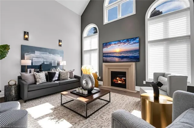 Additional image 11 of 18 Legacy Lane