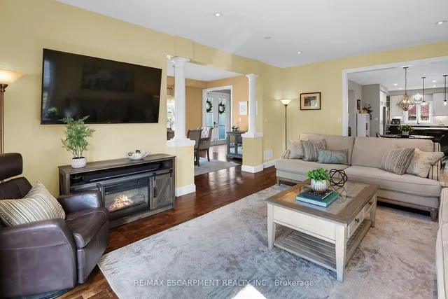 Additional image 10 of 412 Annalee Dr