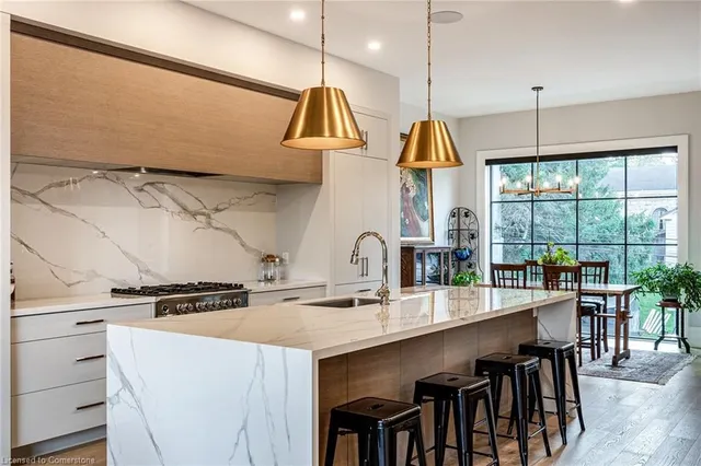 Additional image 16 of 11 Church St