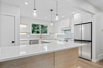 Additional image 4 of 7112 86 Ave NW