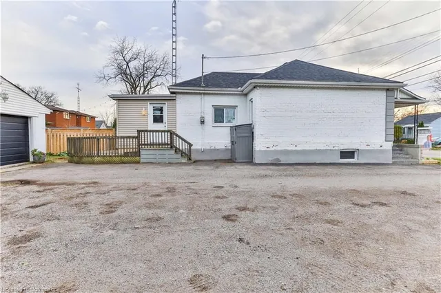 Additional image 35 of 419 Upper Sherman Ave