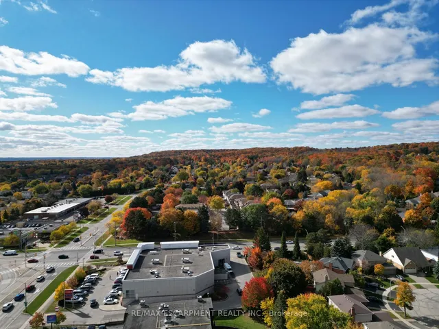 Additional image 23 of 2055 Upper Middle Rd Unit 1008