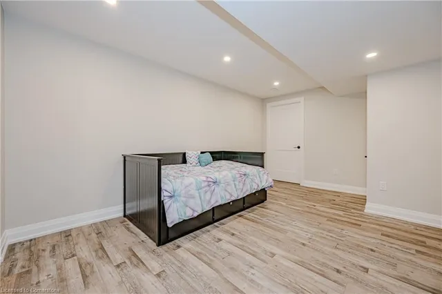 Additional image 40 of 139 Humphrey St