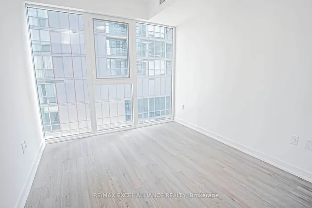 Additional image 13 of 357 King St Unit 3009