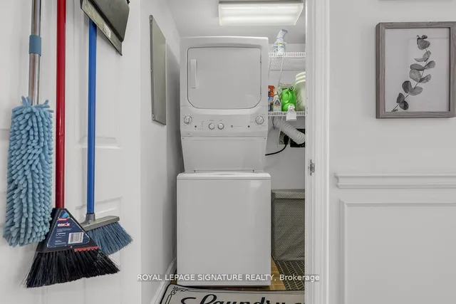 Additional image 32 of 49 Robinson St Unit 300