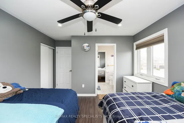 Additional image 20 of 463 Dymott Ave