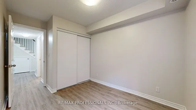 Additional image 19 of 20 Carnation Ave Unit 48