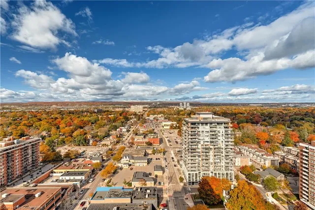 Additional image 8 of 2007 James St Unit 2201