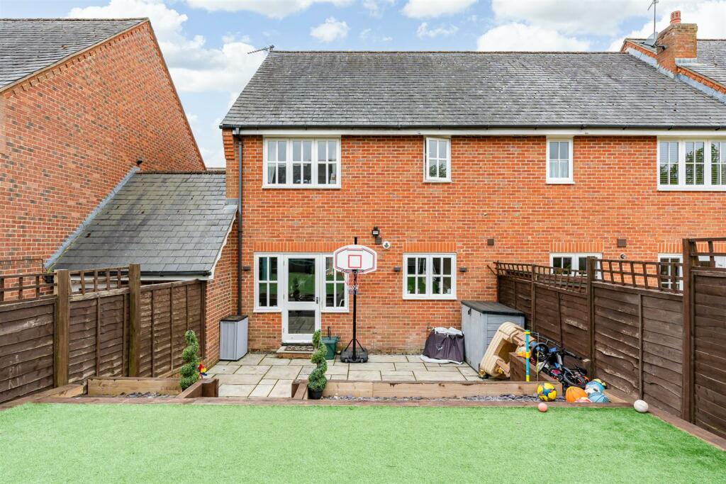 Additional image 20 of Welwyn Hall Gardens, Welwyn