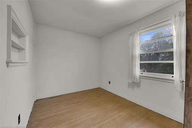 Additional image 25 of 25 Sunning Hill Ave