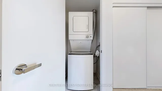 Additional image 24 of 3210 Dakota Common Unit A610