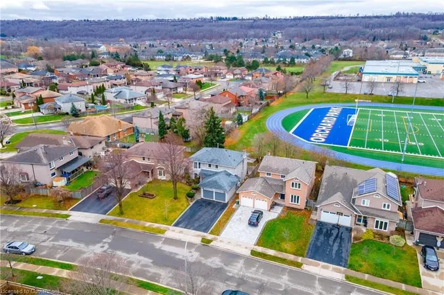 Additional image 37 of 22 Cresthaven Dr