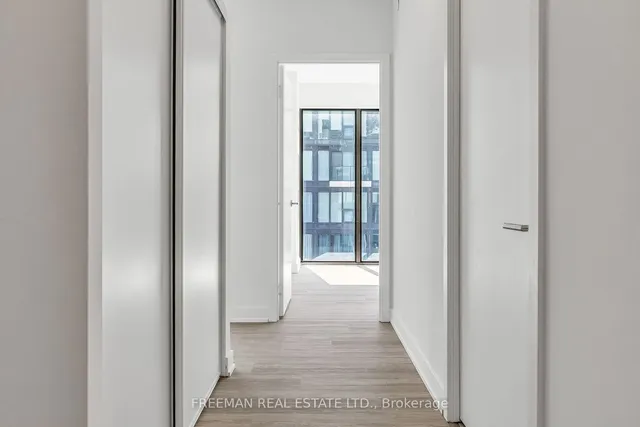 Additional image 23 of 47 Mutual St Unit 2702