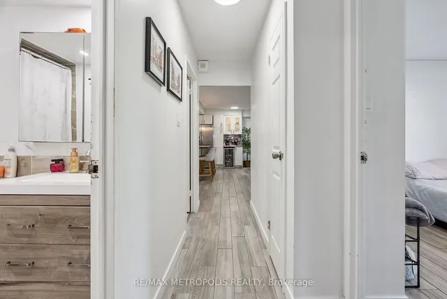 Additional image 14 of 15 London Green Crt Unit 509