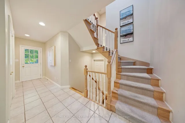 Additional image 19 of 257 Roseland Cres