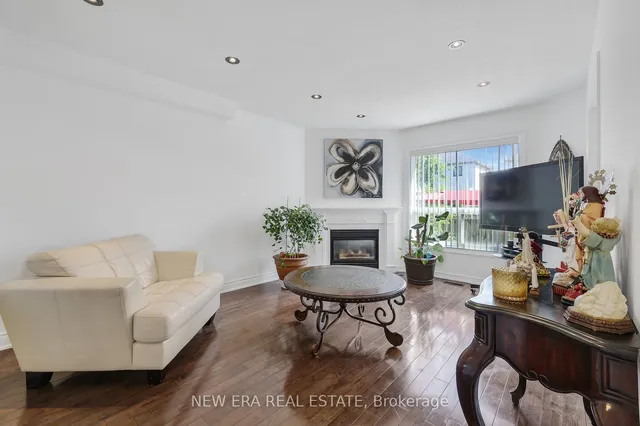 Additional image 8 of 2911 Addison St