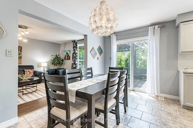 Additional image 9 of 64 Solsbury Cres