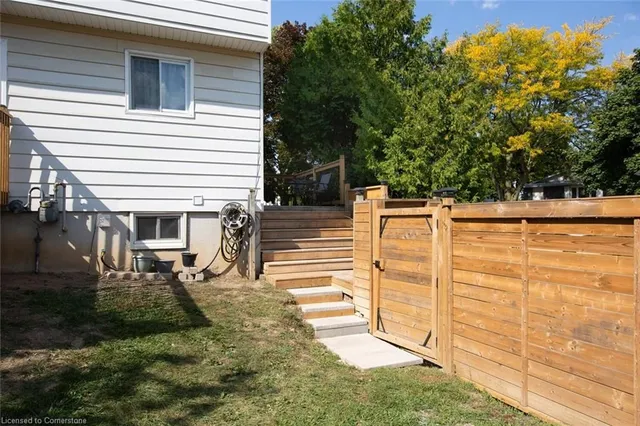 Additional image 39 of 56 Raleigh Crt