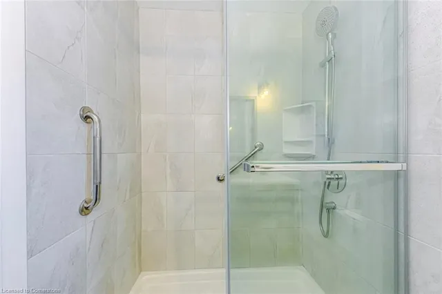 Additional image 24 of 615 Cumberland Ave