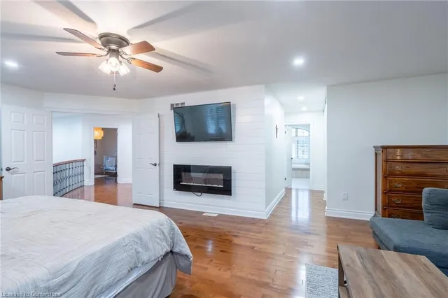 Additional image 27 of 12 Cowper Crt