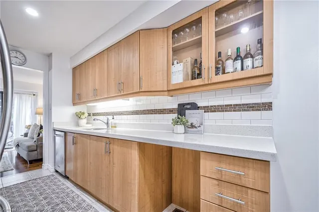 Additional image 15 of 20 Scarfair Ptway