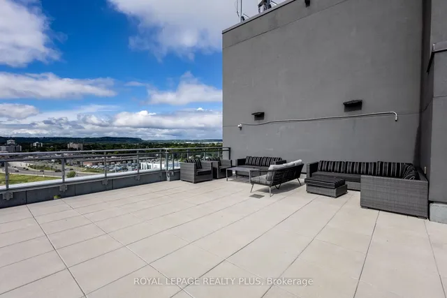 Additional image 24 of 716 Main St Unit 1003