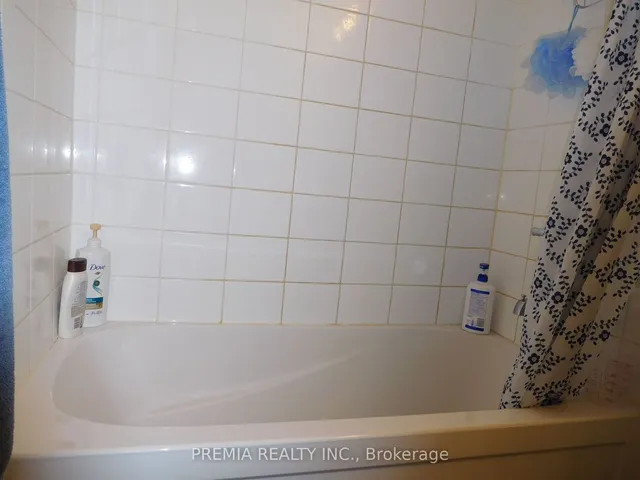 Additional image 13 of 17 Kenaston Gdns Unit #810