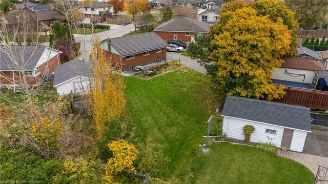 Additional image 49 of 10 Salmond Crt