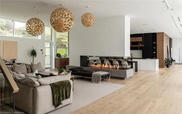 Additional image 11 of 66 Weirs Lane