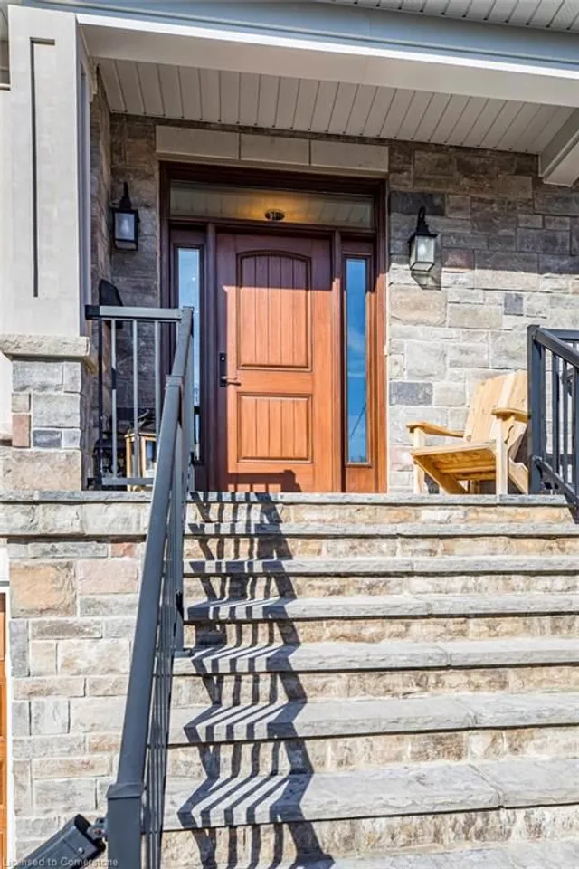 Additional image 38 of 67 Alma St