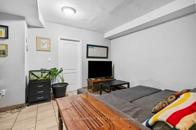 Additional image 19 of 15 Freeman Pl