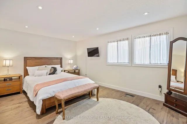 Additional image 19 of 96 Carnival Crt