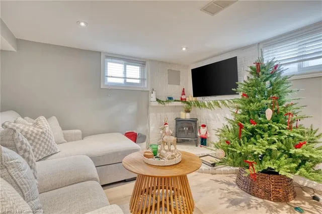 Additional image 28 of 99 East 36th St