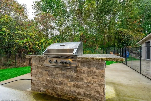 Additional image 46 of 12 Cowper Crt