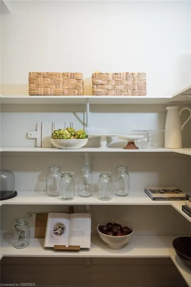 Additional image 21 of 304 Mcgibbon Dr