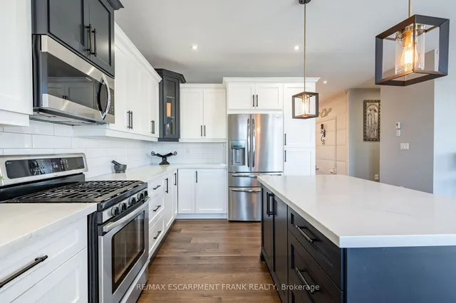 Additional image 8 of 8 CESAR Pl