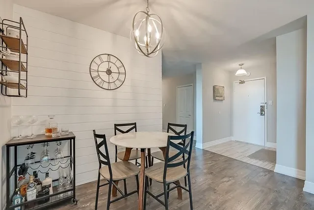 Additional image 7 of 1425 GHENT Ave Unit 901