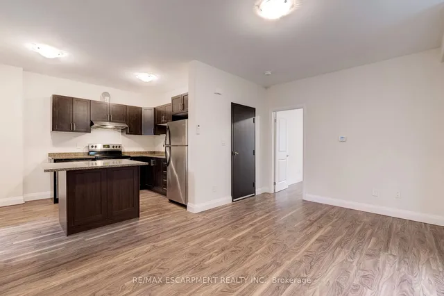 Additional image 6 of 152 Sanford Ave