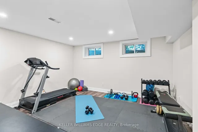 Additional image 30 of 2182 Clarendon Park Dr