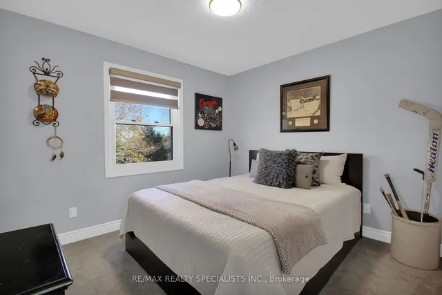 Additional image 20 of 11044 1st Line