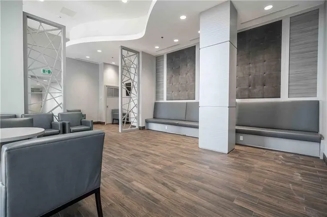 Additional image 34 of 2093 FAIRVIEW St Unit 1702