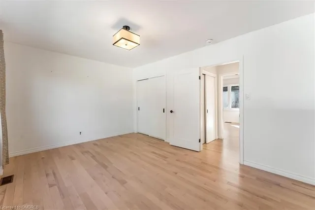 Additional image 14 of 106 Simcoe St