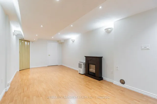 Additional image 27 of 109 Peachwood Cres