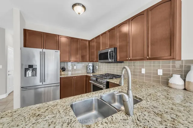 Additional image 10 of 8 SAYBROOK Gdns