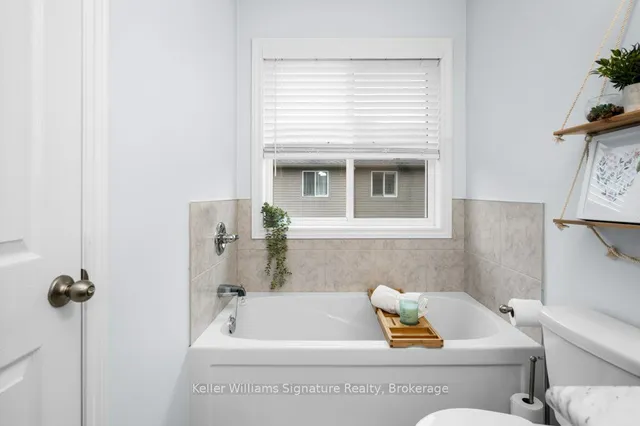 Additional image 12 of 47 Madonna Dr Unit 4