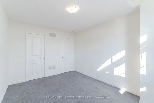 Additional image 35 of 85 Bronson Terr