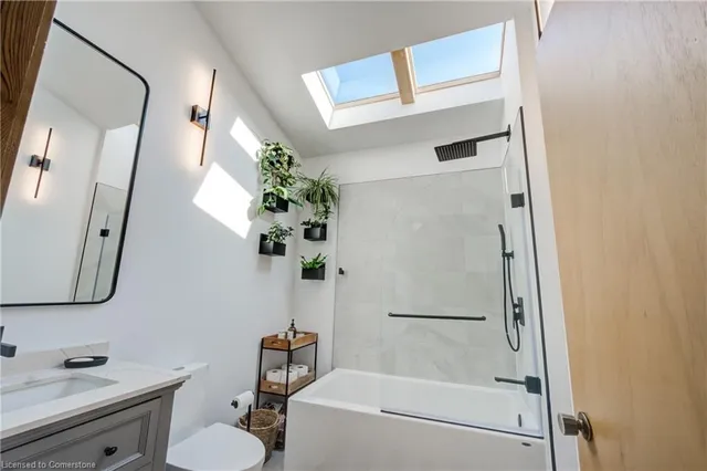 Additional image 28 of 380 Parkside Dr