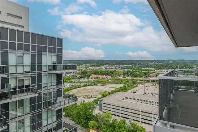 Additional image 33 of 2087 Fairview St Unit 2007