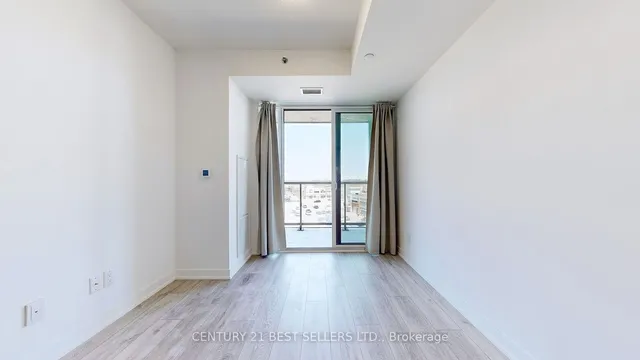 Additional image 12 of 3210 Dakota Common Unit A610